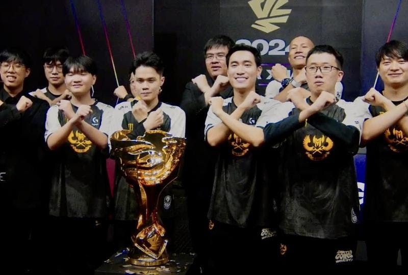 GAM players pose with their trophy after winning Summer Split 2024. Credit: Riot Games/VCS