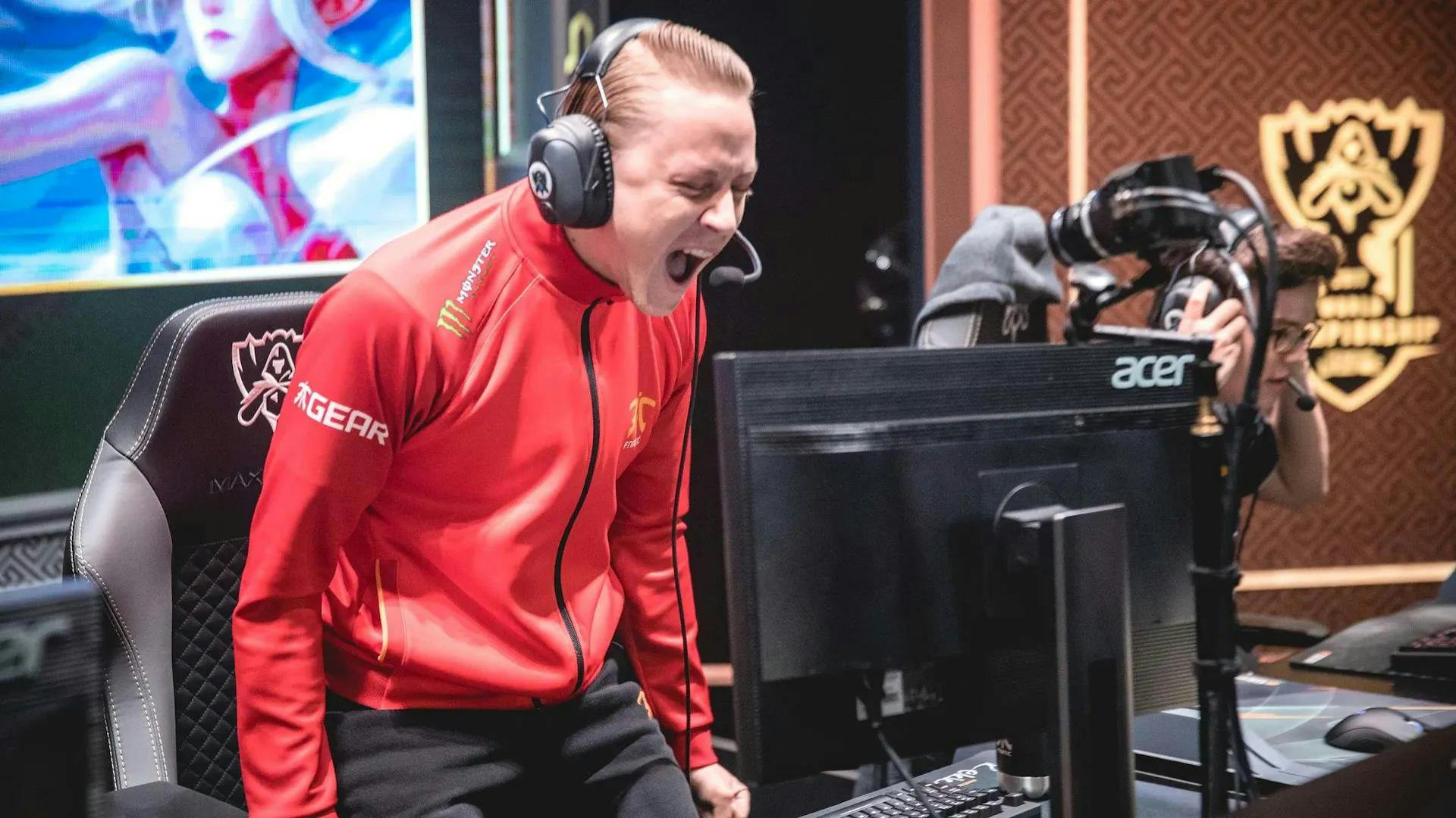 Rekkles' relief after his historic qualification to quarter finals against GAM and IMT. Source: Riot Games.