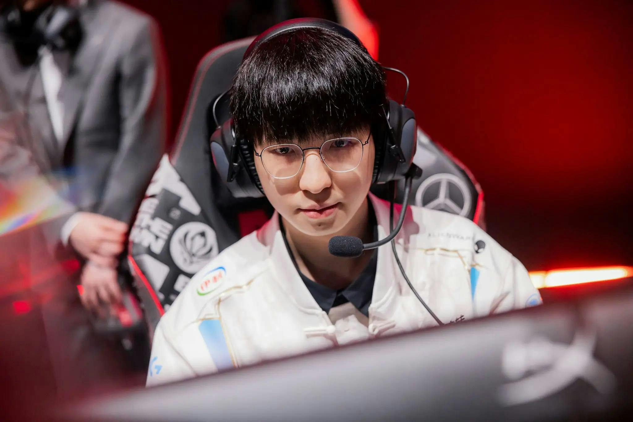 Elk, playing on the MSI 2024 Stage against T1. Credit: Colin Young-Wolff/Riot Games