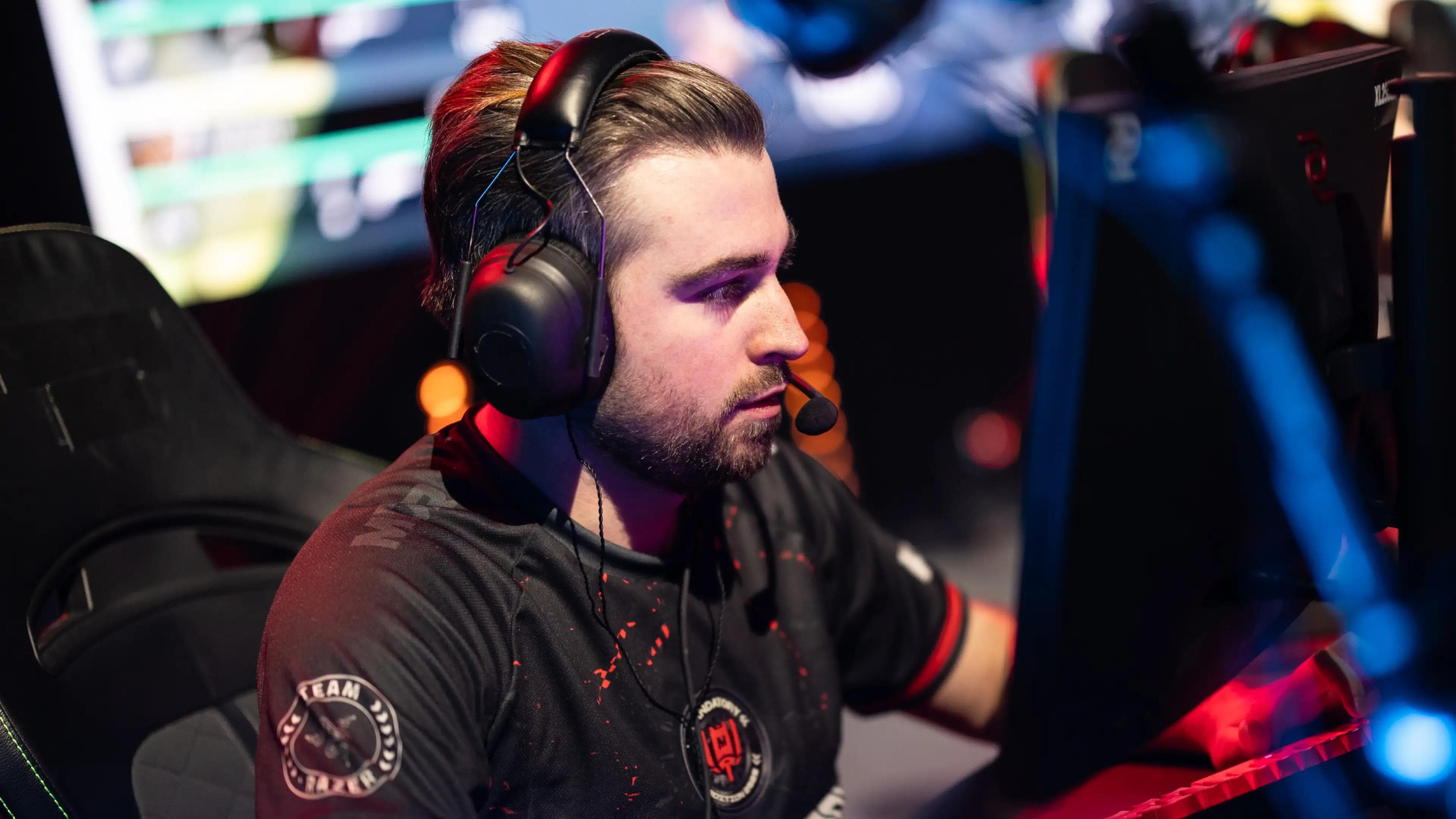 Article background image