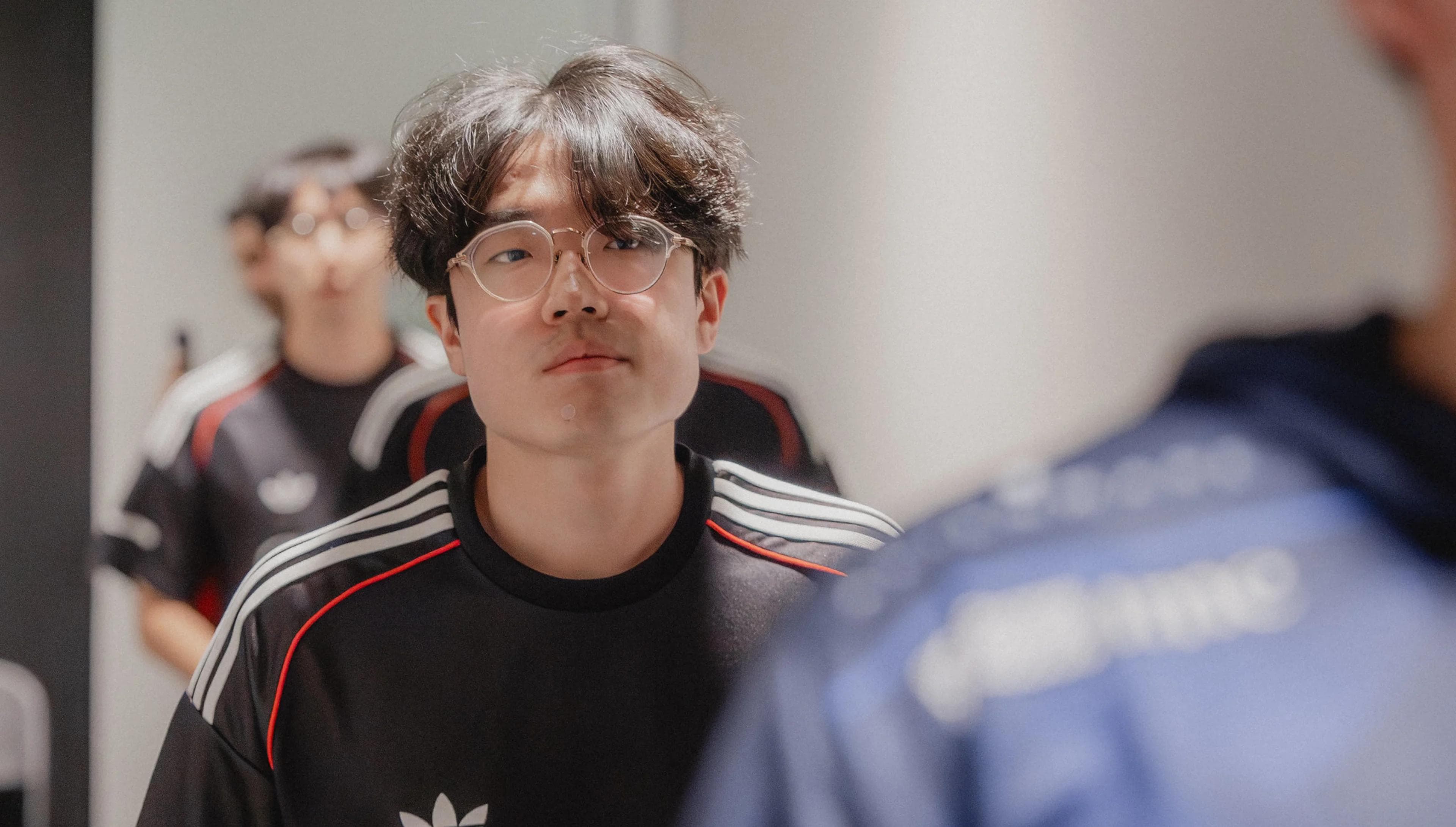 Article background image