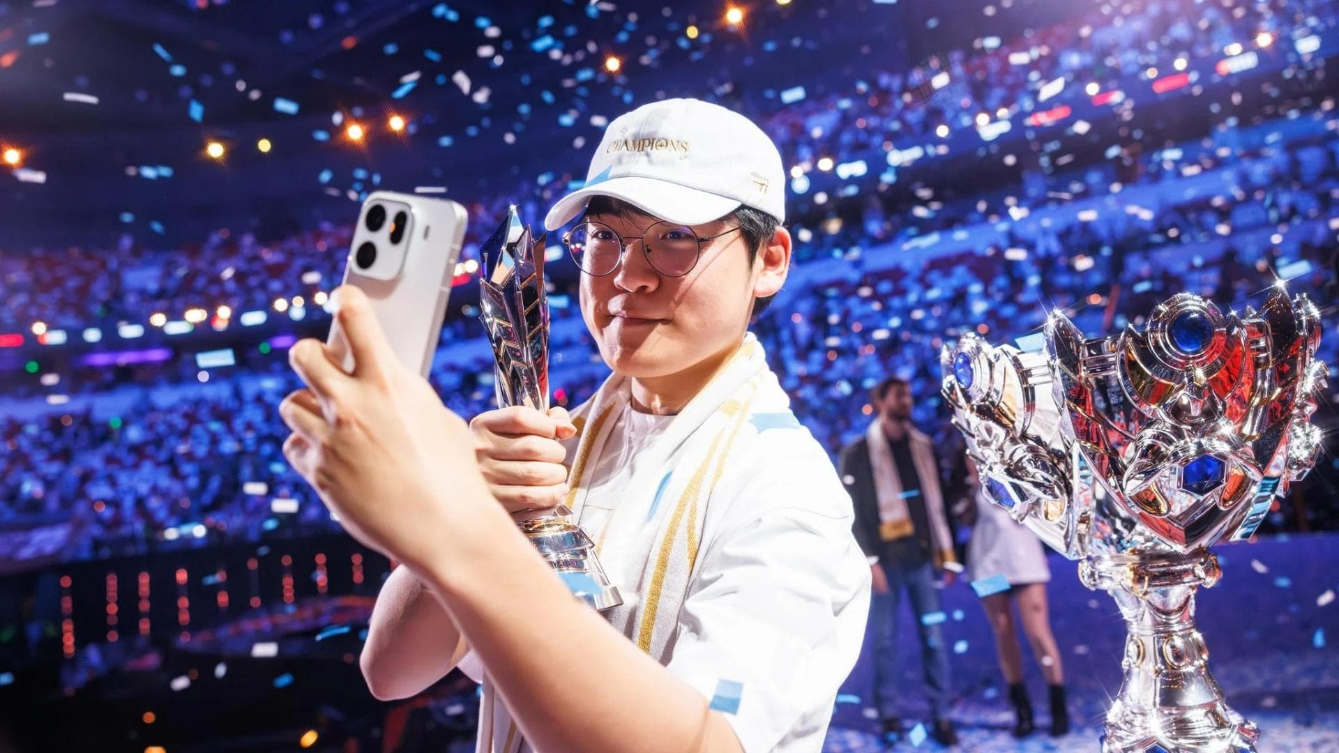 Article background image