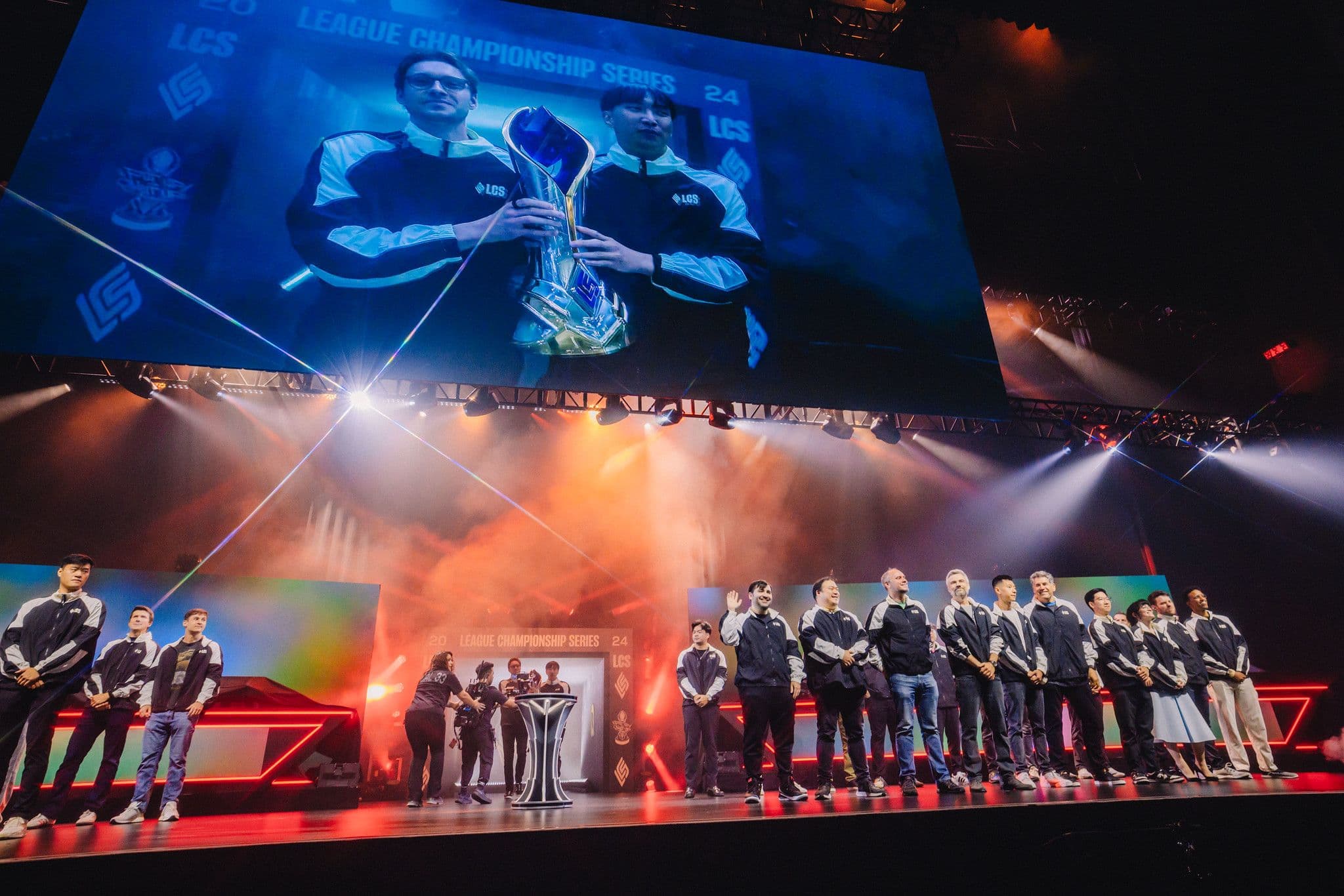 Article background image