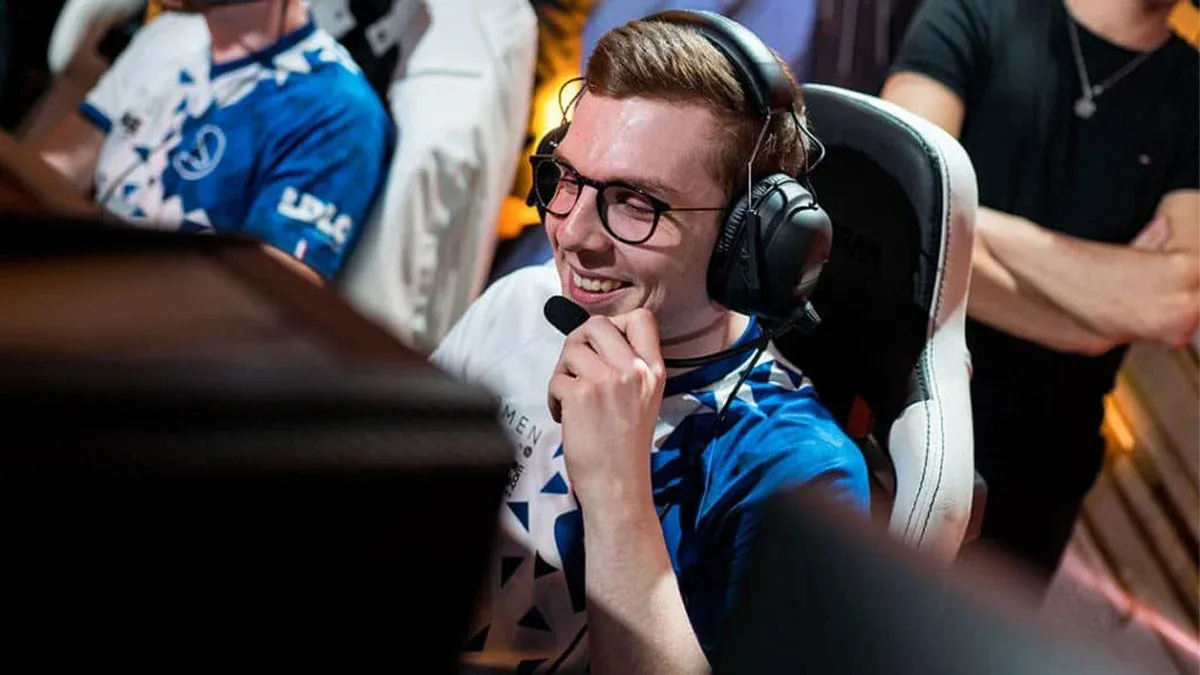 eika joins gentle mates