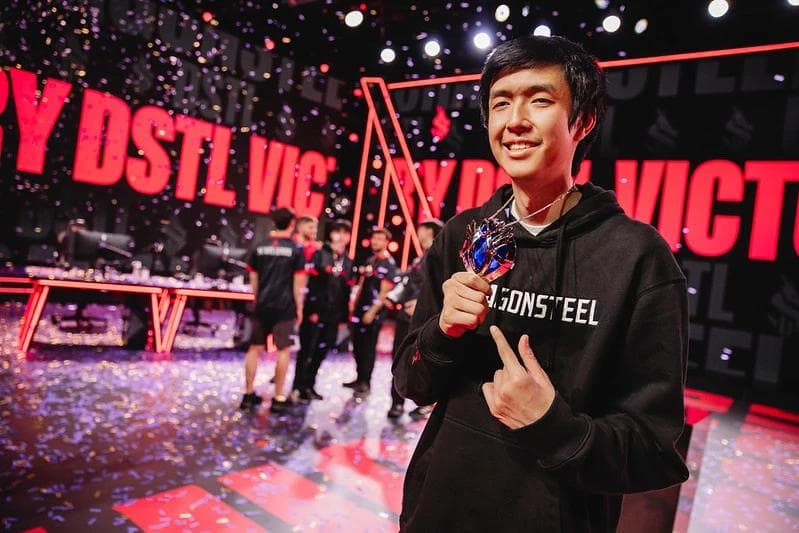 Article background image