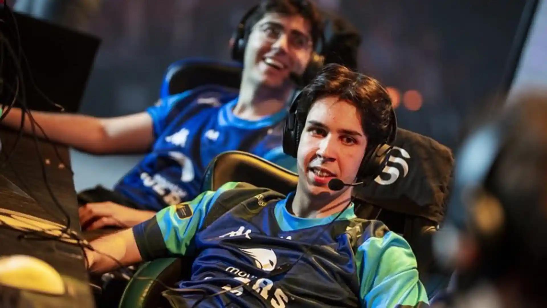 Isma played for Movistar Riders in Spain this year