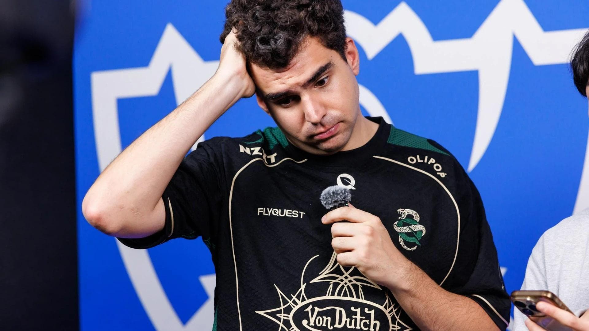 Article background image