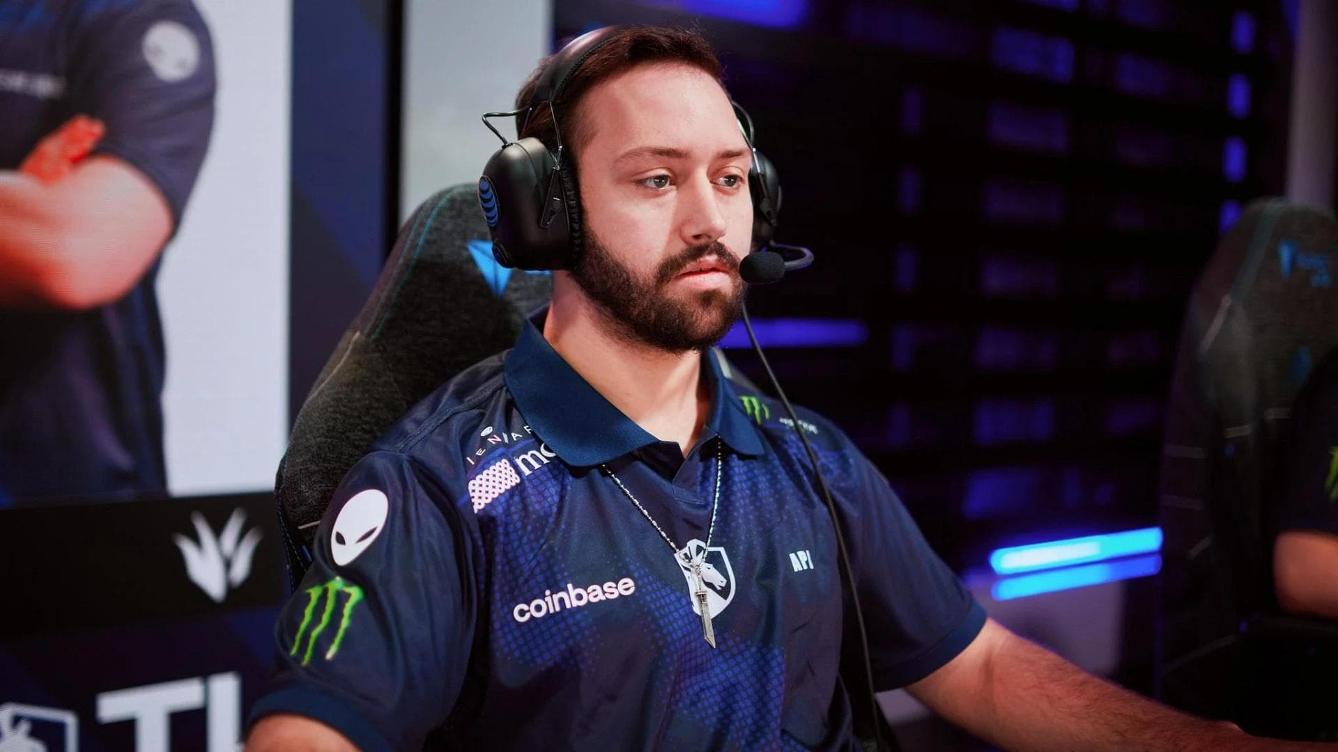 Article background image