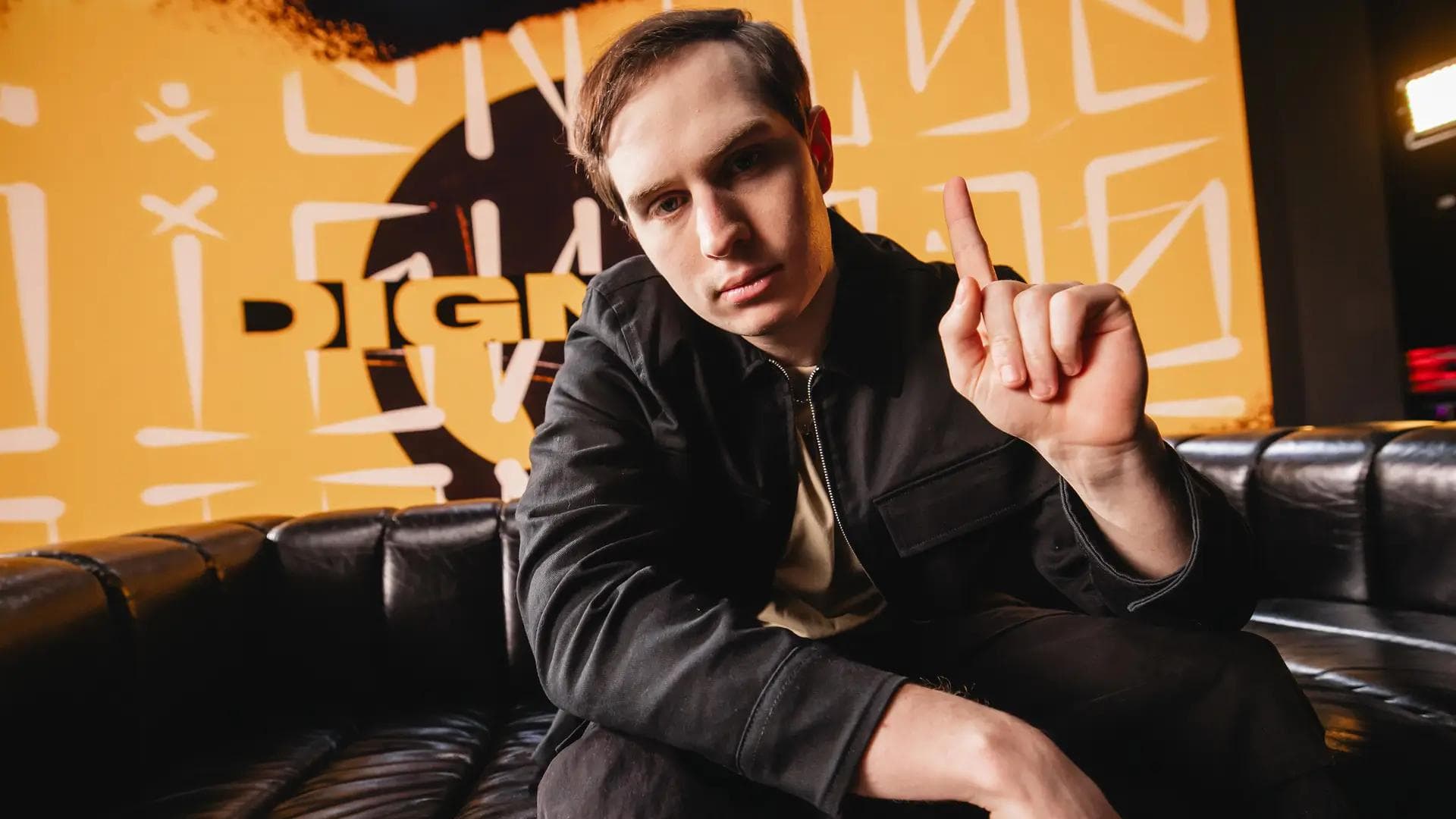 Article background image