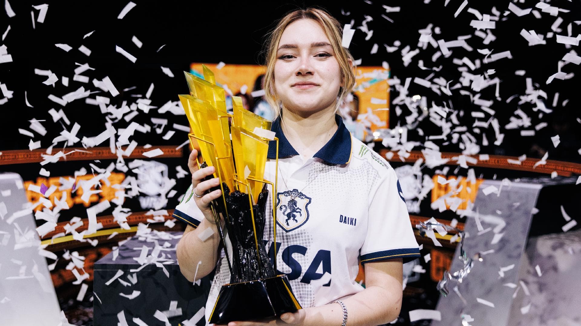 Article background image