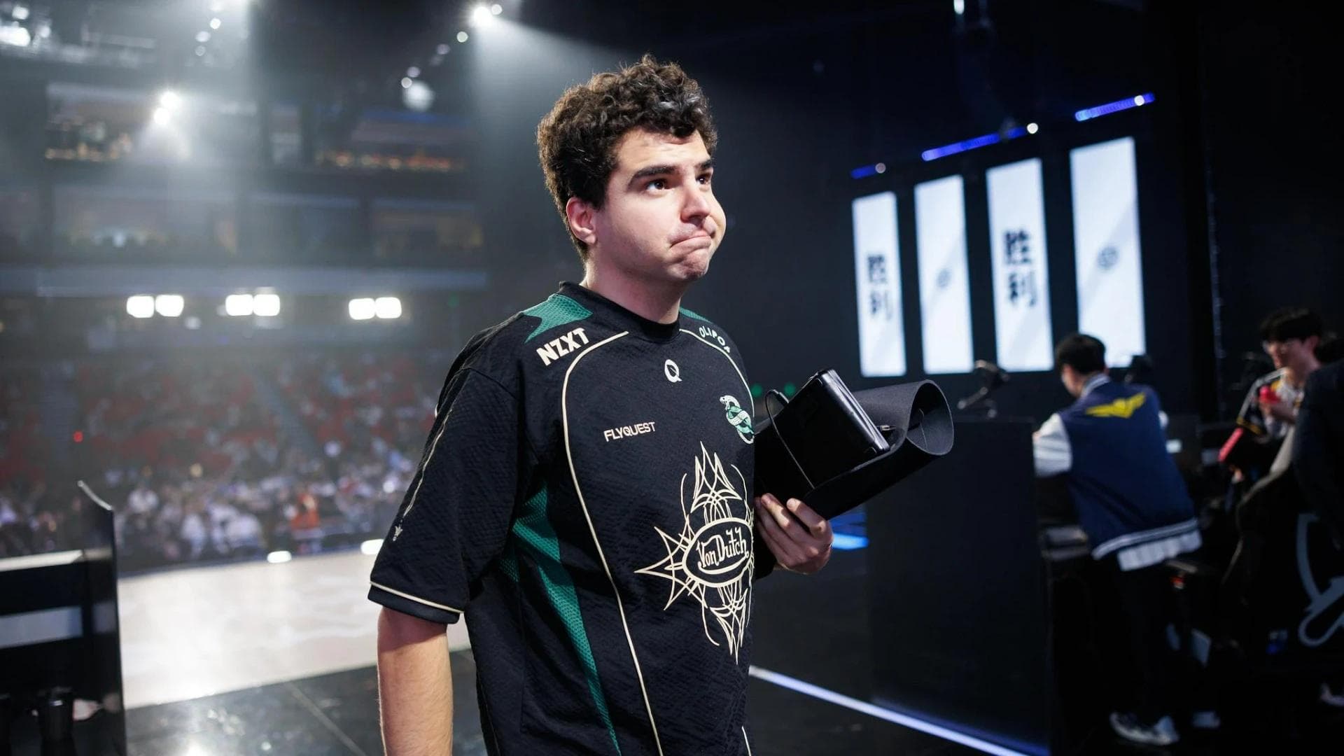 Article background image