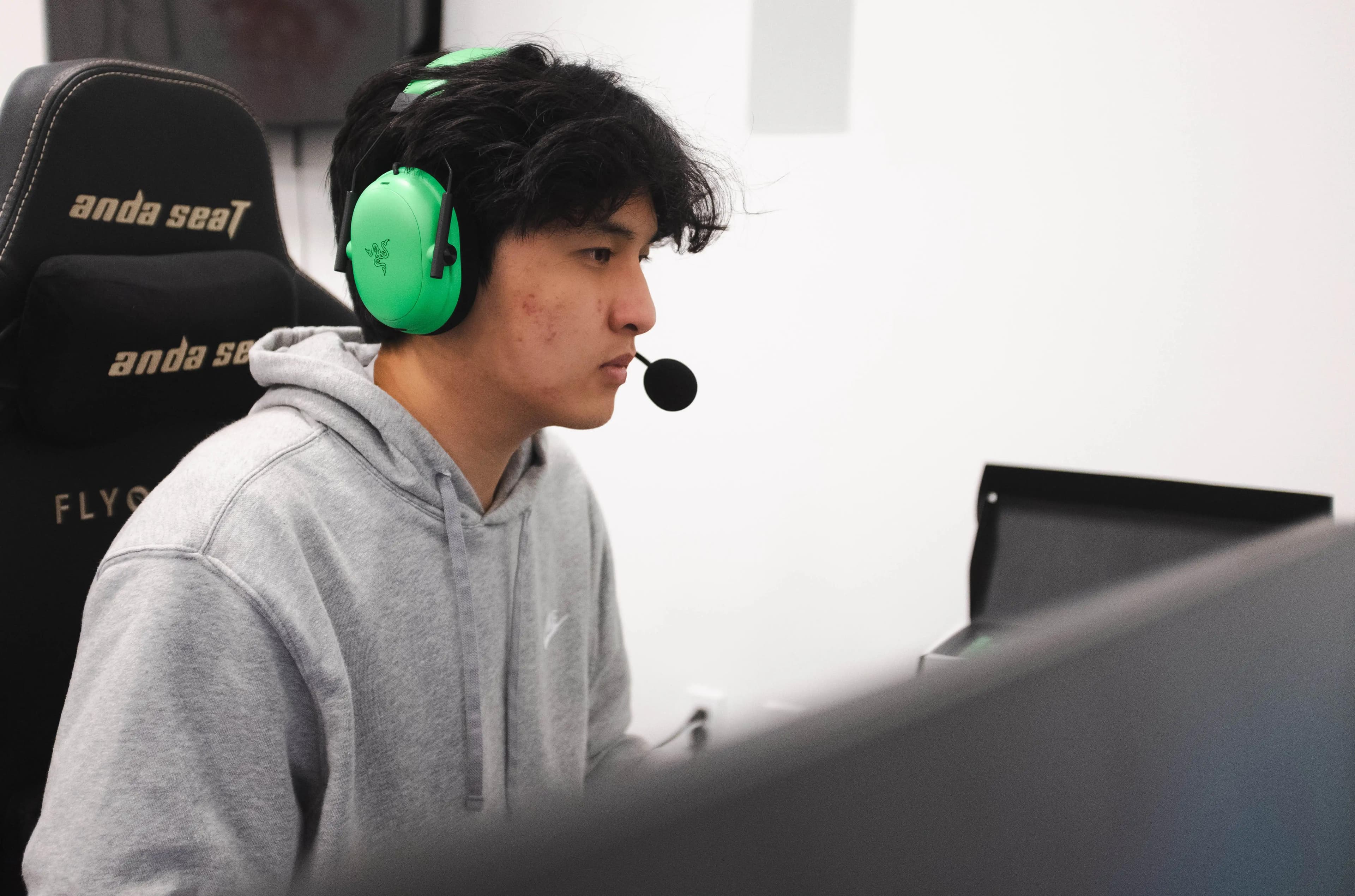 Article background image