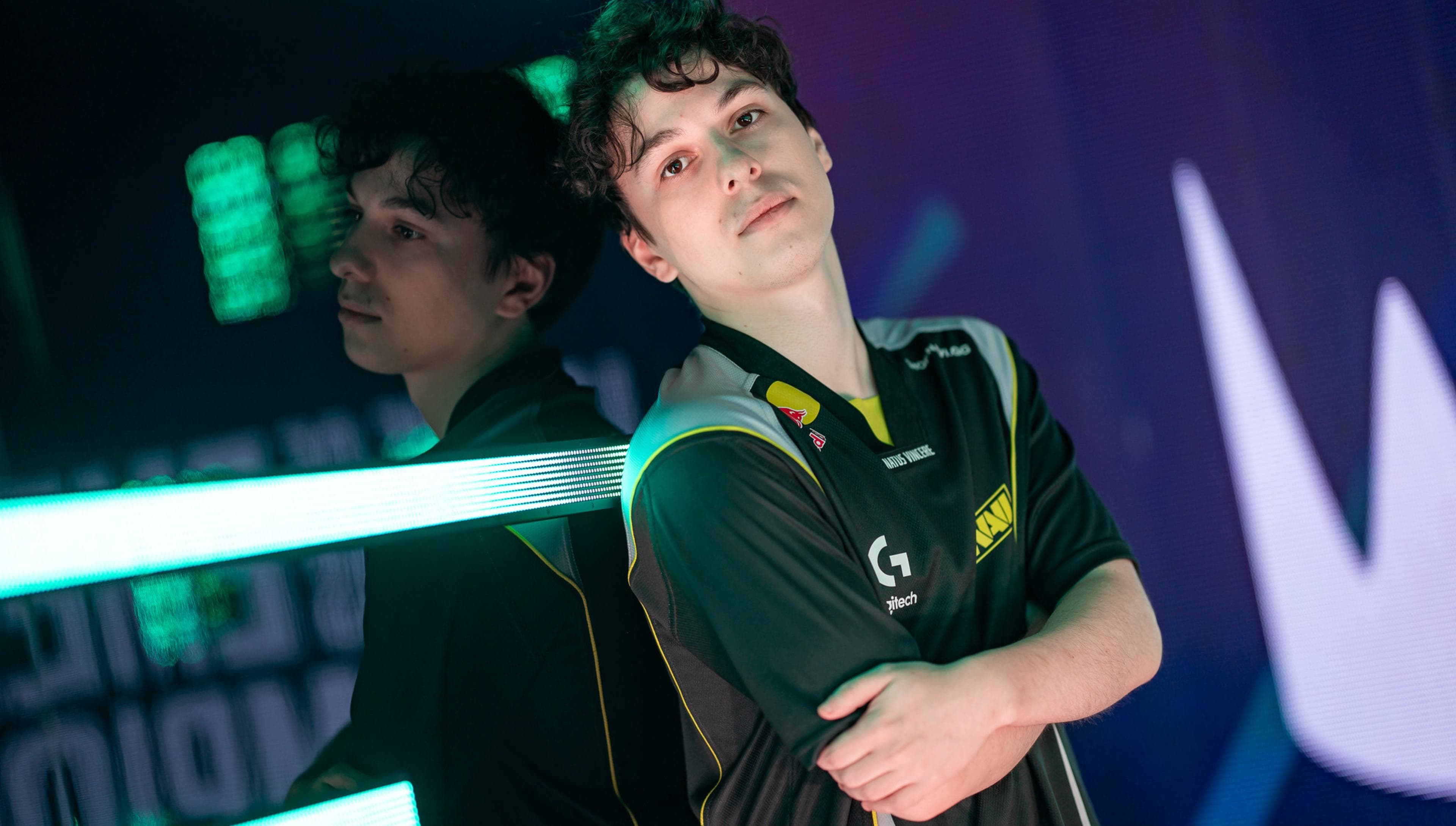 Article background image