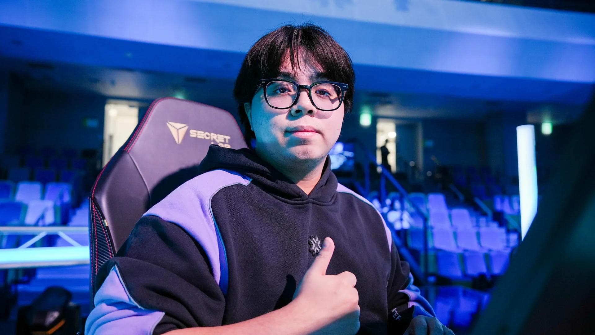 Article background image