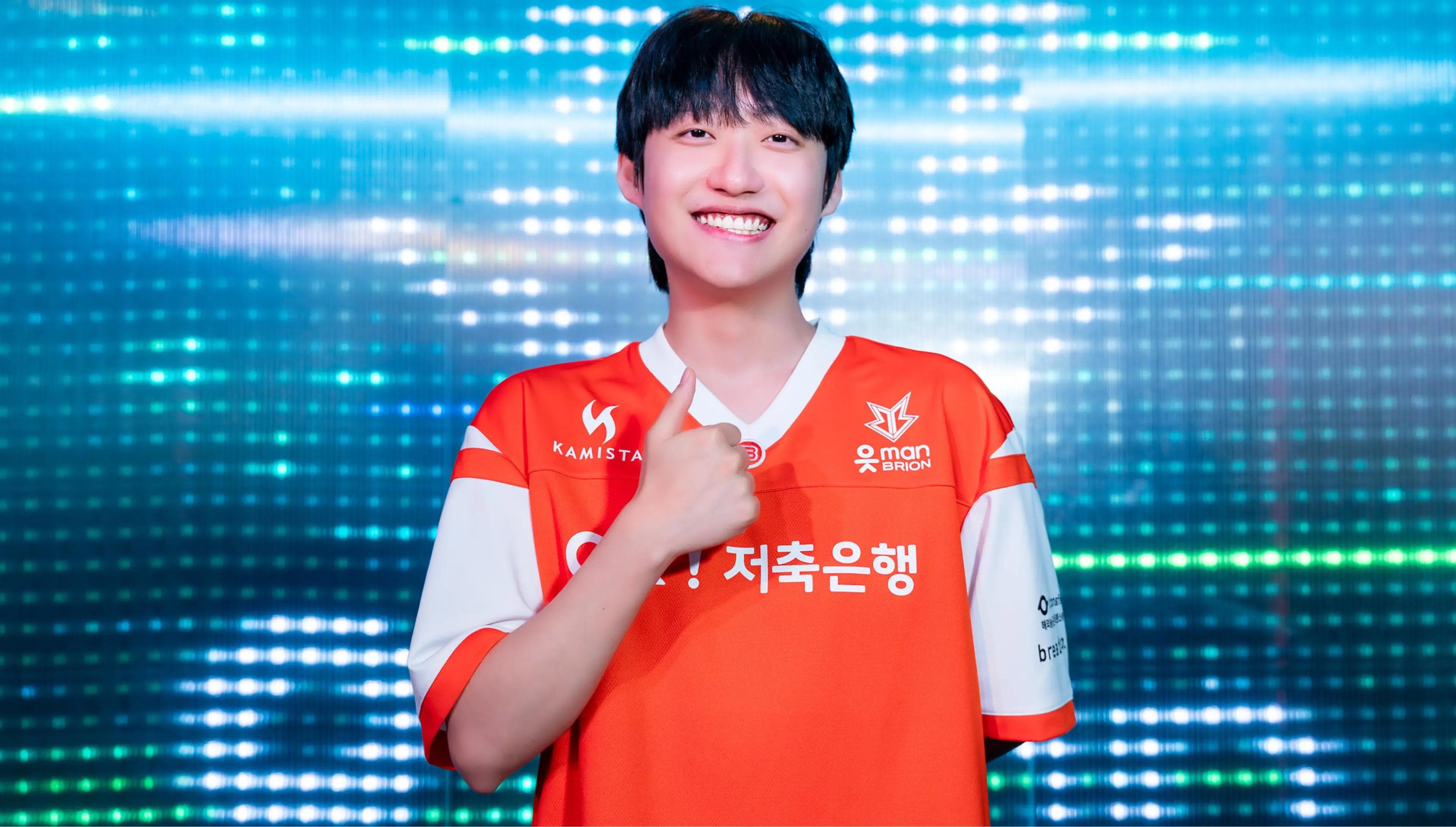 Article background image