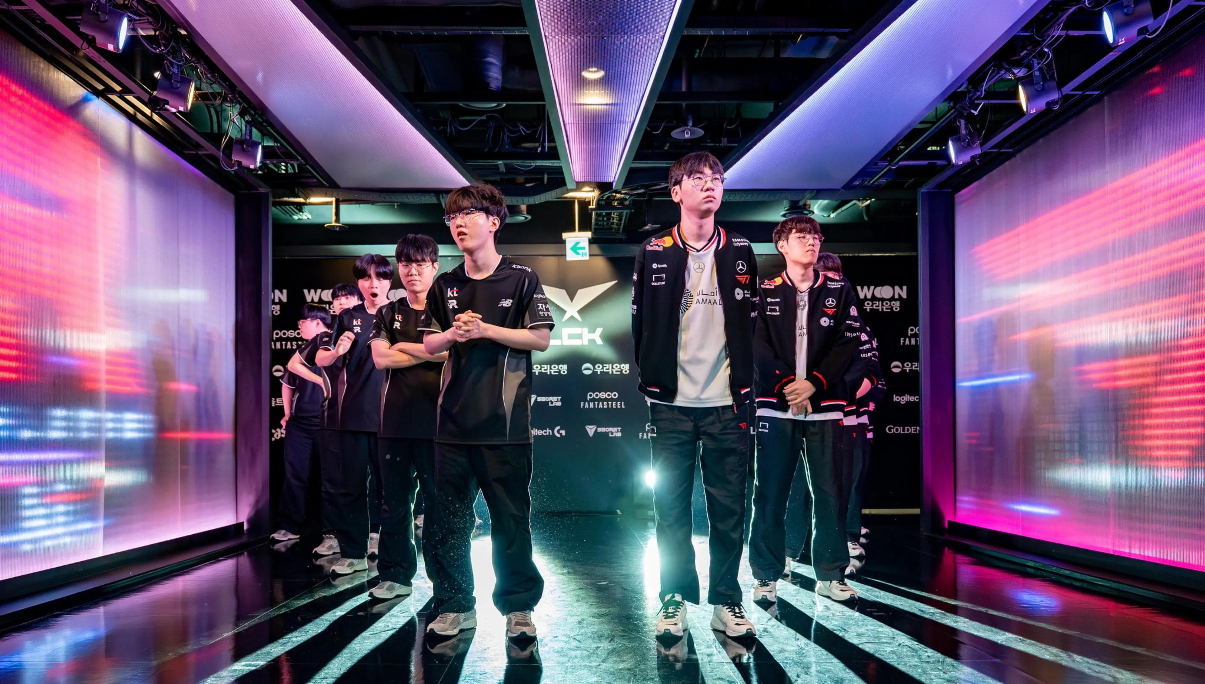 Article background image